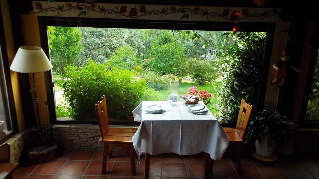 Hotel Rural El Camino Канделеда Екстериор снимка